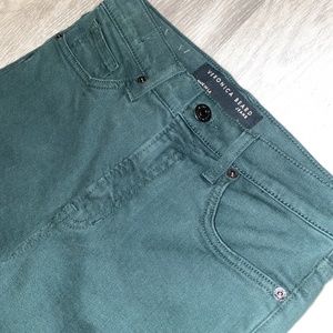 Unique Veronica Beard Jeans - Debbie Skinny in EMERALD